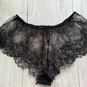 Skims Lace Panties Size M
